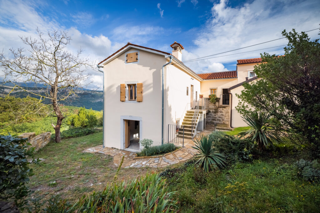 Objavljen razpis za Umetniško rezidenco v hiši Alojza Kocjančiča v Kubedu za leto 2026