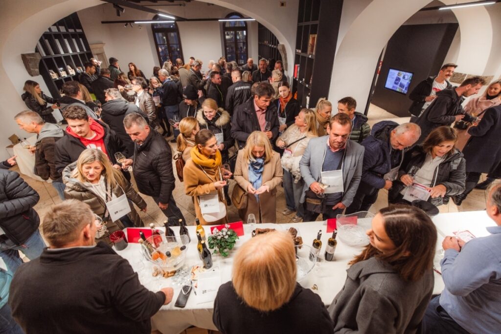 Altroke Martinovanje vabi vinarje k sodelovanju
